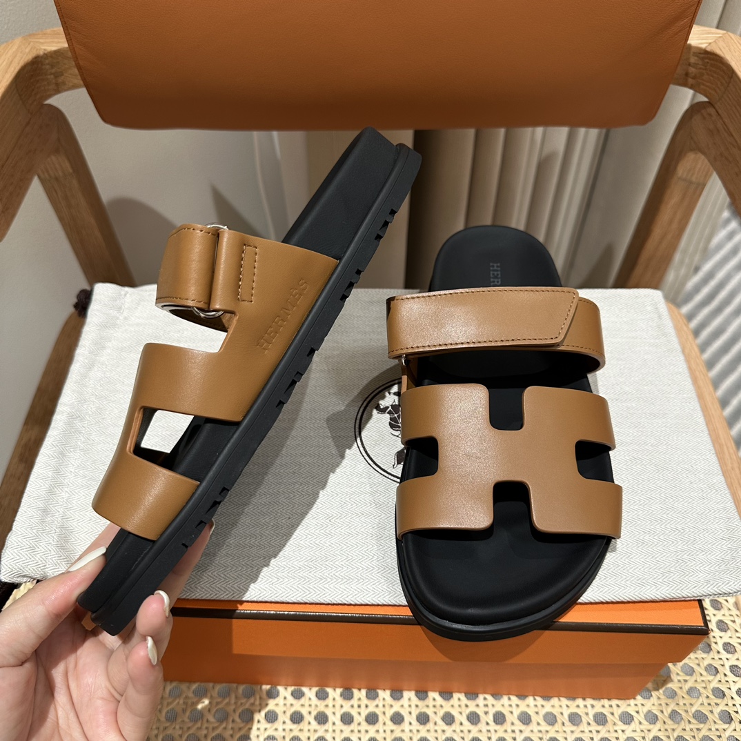 Handmade Hermès Chypre sandal  