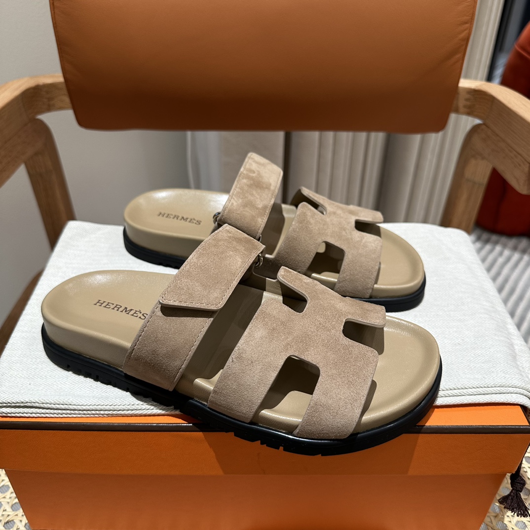 Handmade Hermès Chypre sandal  