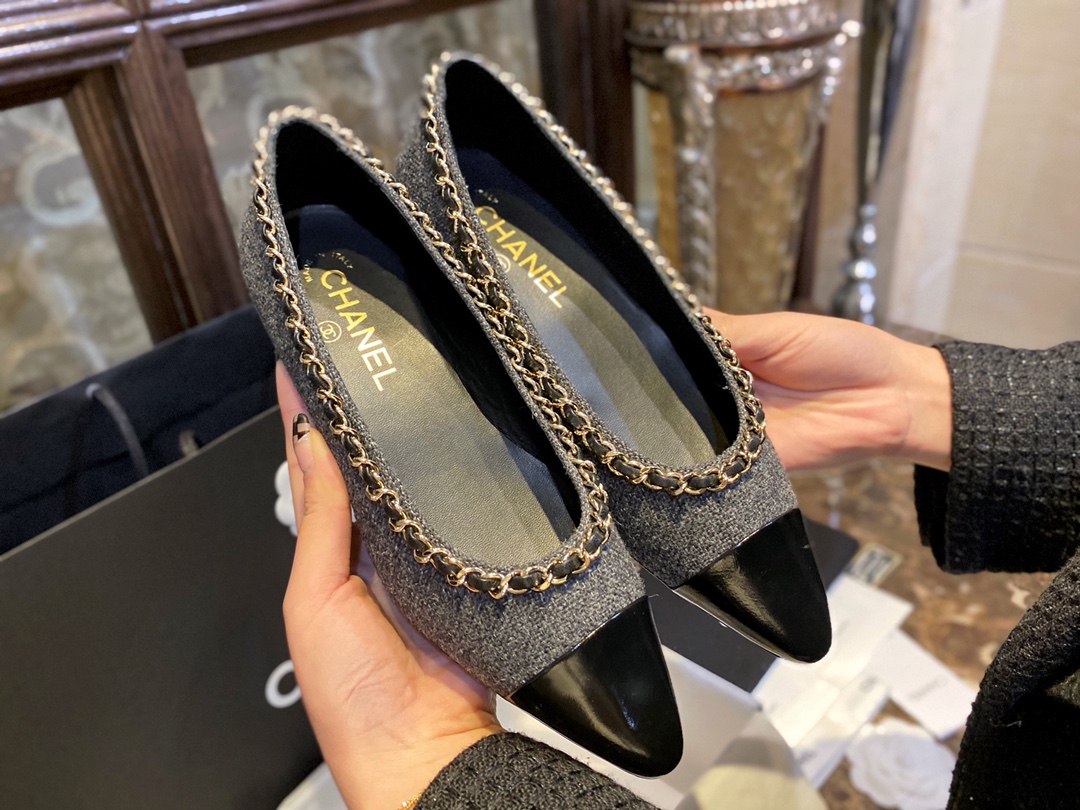 Chanel Chain Tweed Flats