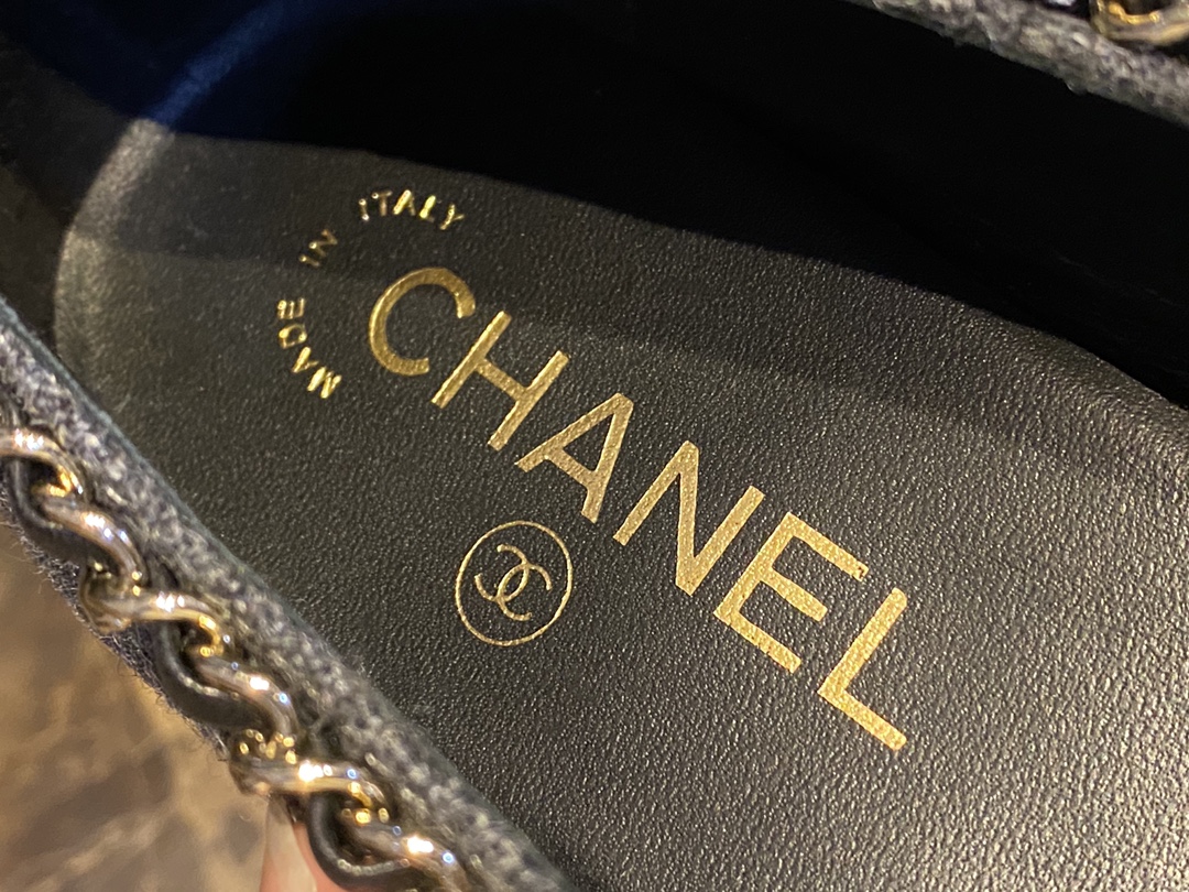 Chanel Chain Tweed Flats