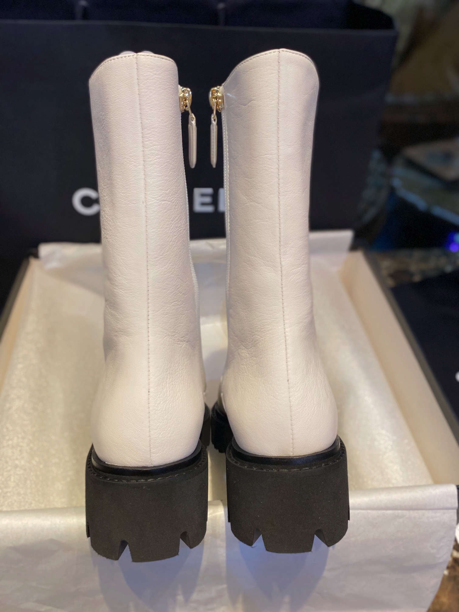 Chanel 23C Lace-Up Mid-Calf Martin Boots: Crafted from Milk White Calfskin, with Durable Suede Outsole and Genuine Leather Trim,The 4.5cm Heel Visually Shapes the Legs,