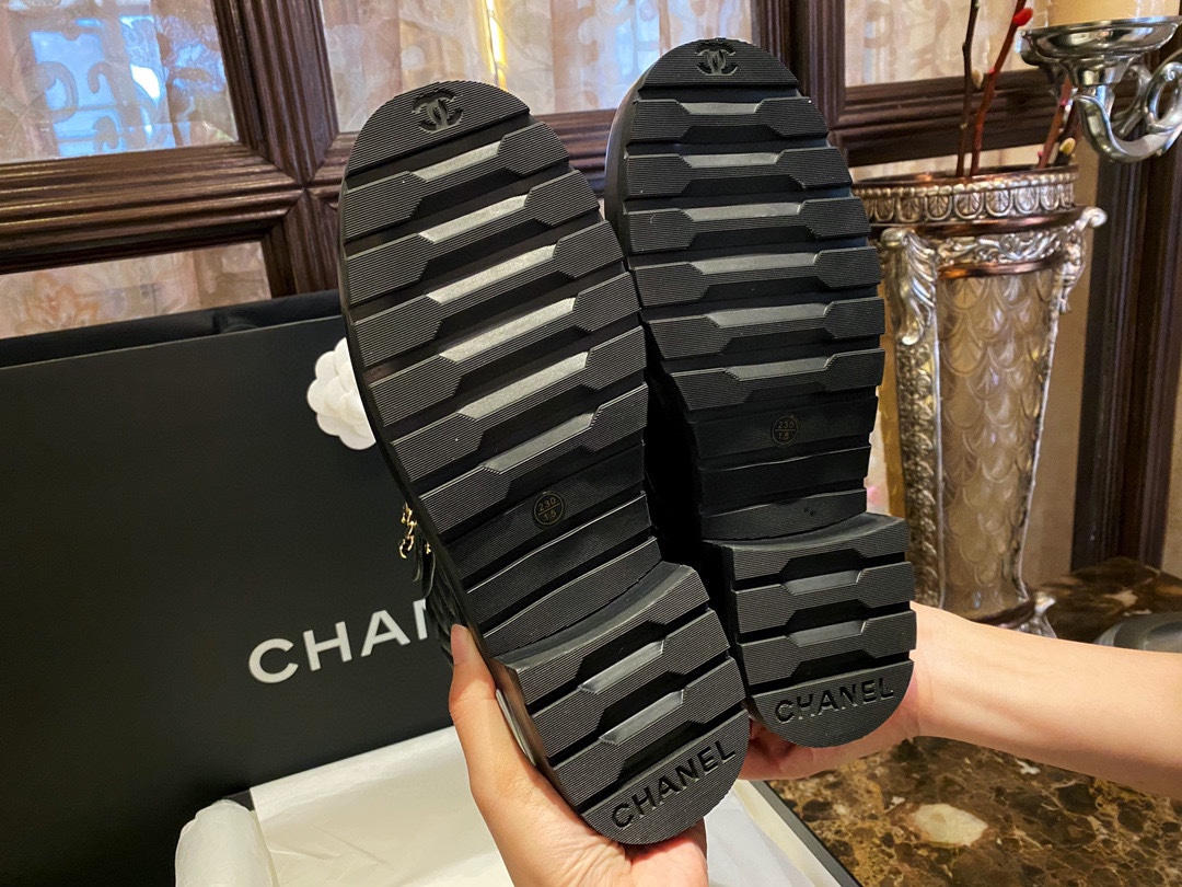 Chanel  Diamond-Patterned Buckle Martin Boots: A highly sought-after style since last year, with limited availability. The only correct leather material, featuring unique texture and natural wrinkles. Every button and hardware detail is meticulously craft