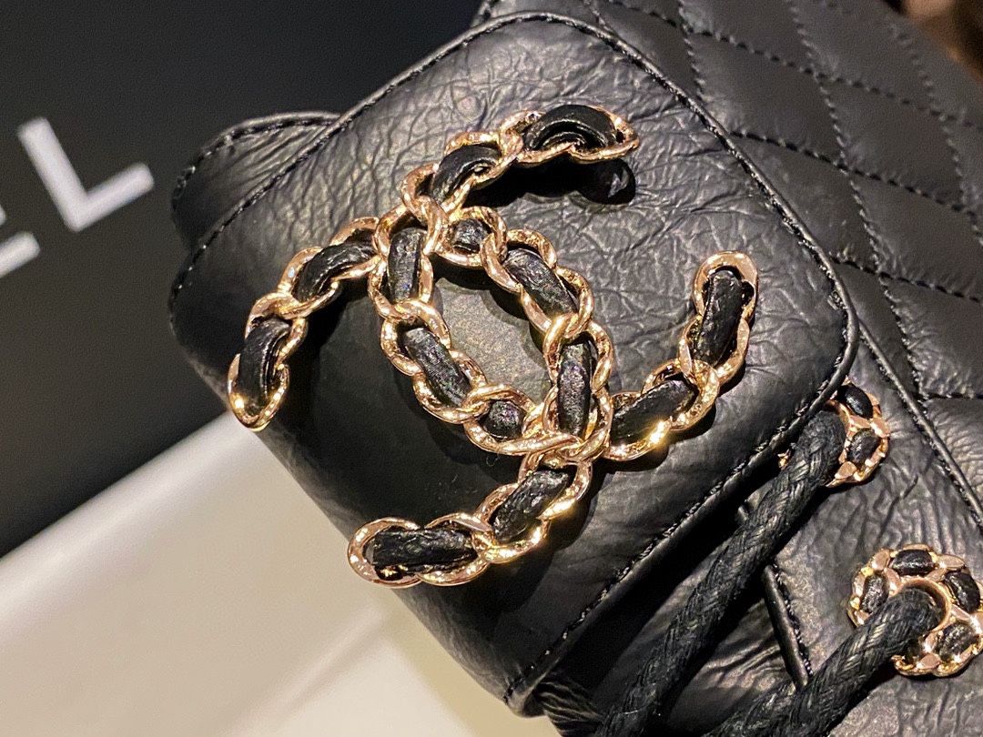 Chanel  Diamond-Patterned Buckle Martin Boots: A highly sought-after style since last year, with limited availability. The only correct leather material, featuring unique texture and natural wrinkles. Every button and hardware detail is meticulously craft