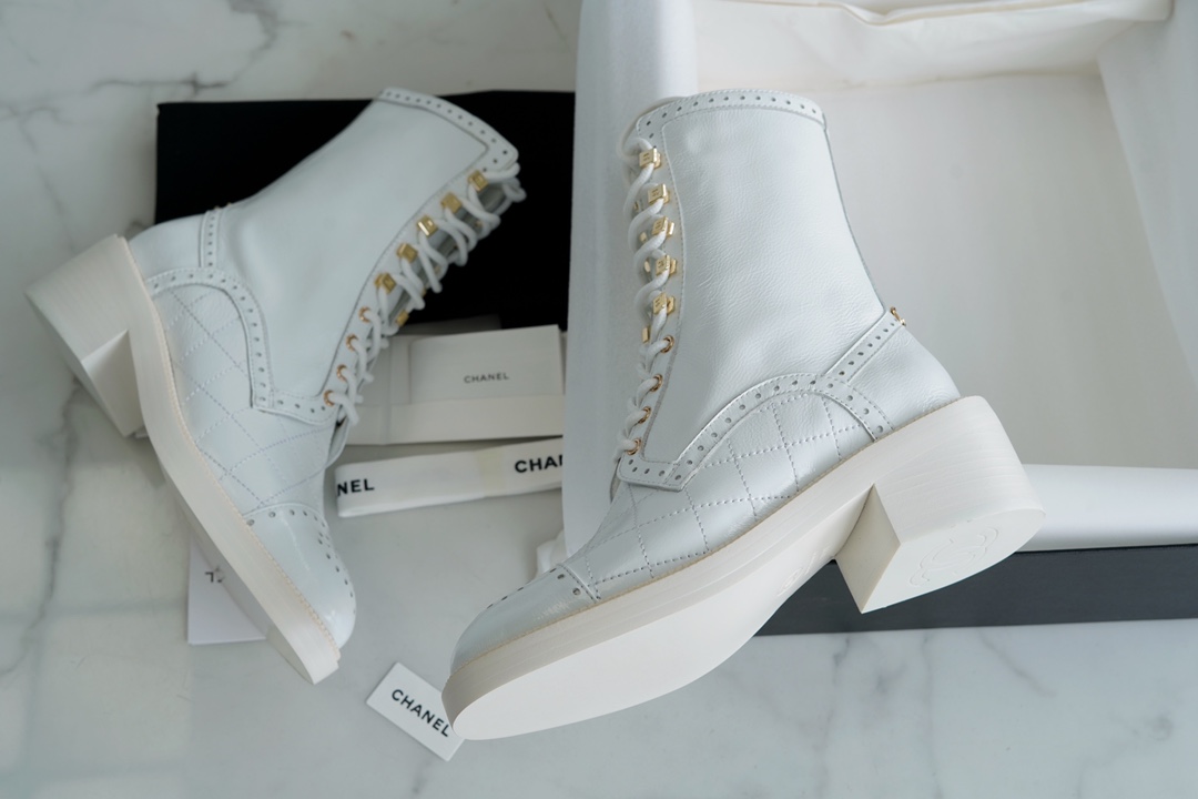 Chanel  23b White Lace-Up Boots