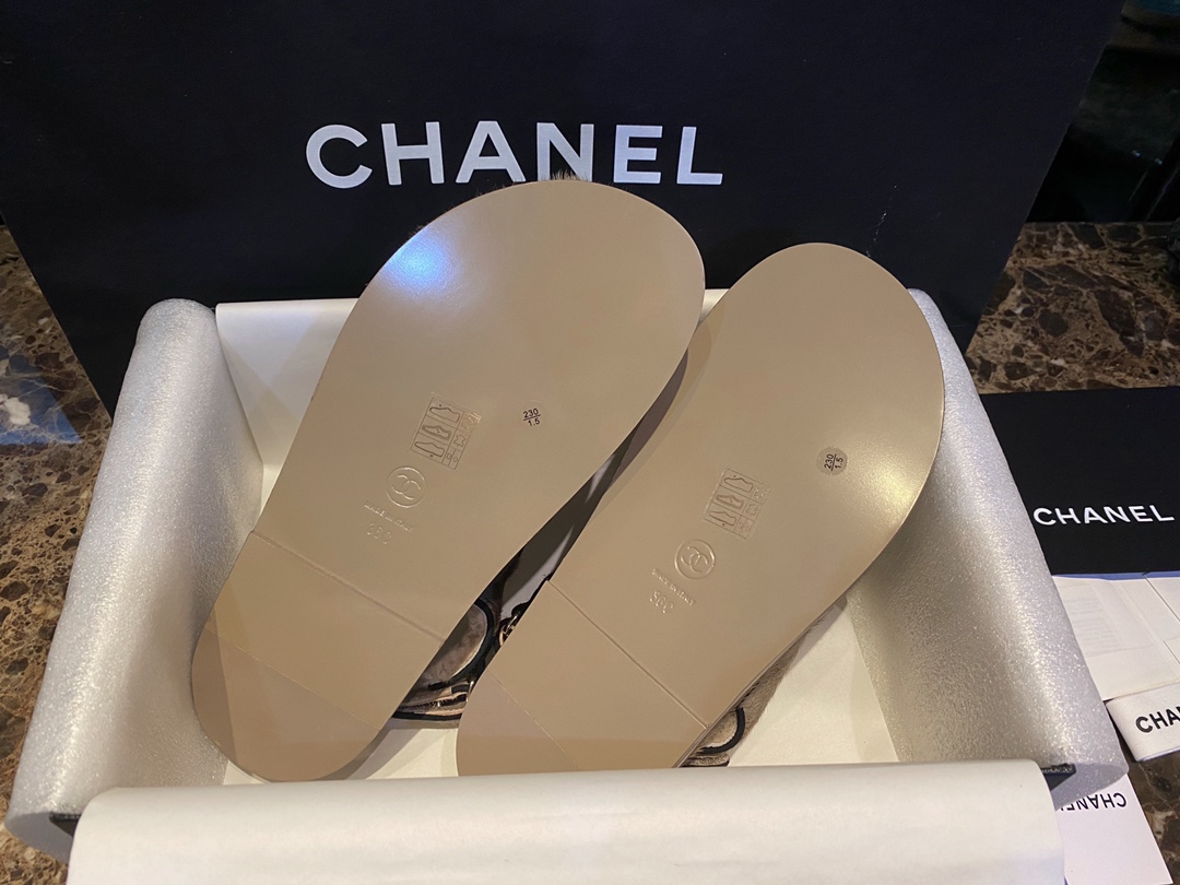 Chanel  Brown Horsehair Magic Tape Sandals - Cozy and Cute with Fluffy Texture