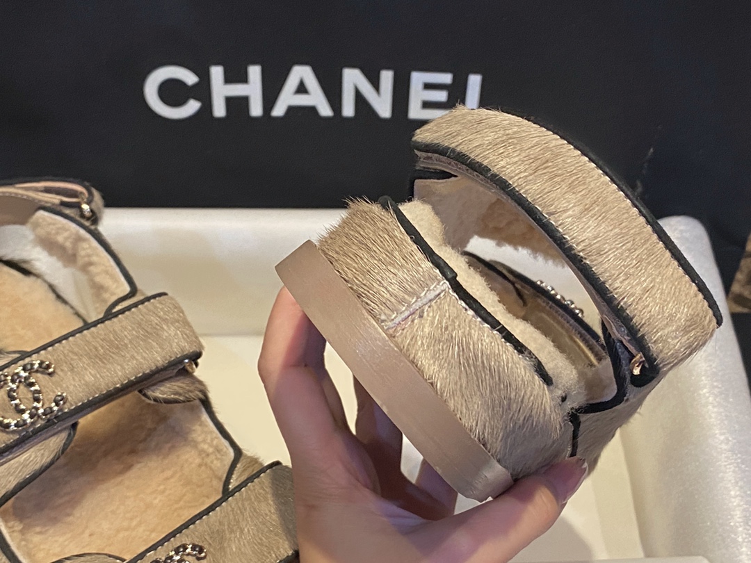 Chanel  Brown Horsehair Magic Tape Sandals - Cozy and Cute with Fluffy Texture