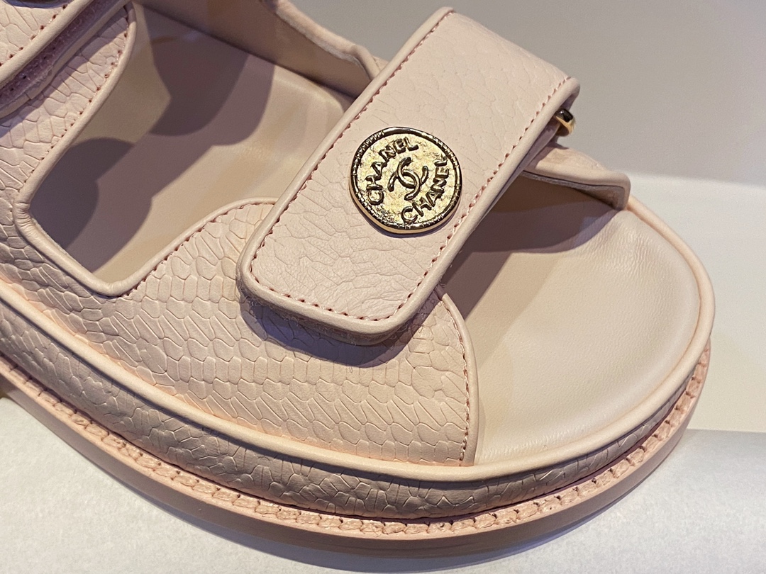 Chanel  Pink Gold Coin Beach Sandals - Imported Embossed Calfskin with Leather Sole, Exquisite Baroque Gold Coin Buckle