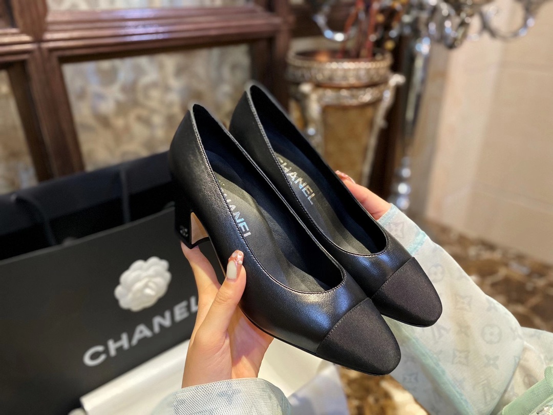 Chanel Chunky Heel Pumps - Black Sheepskin Edition