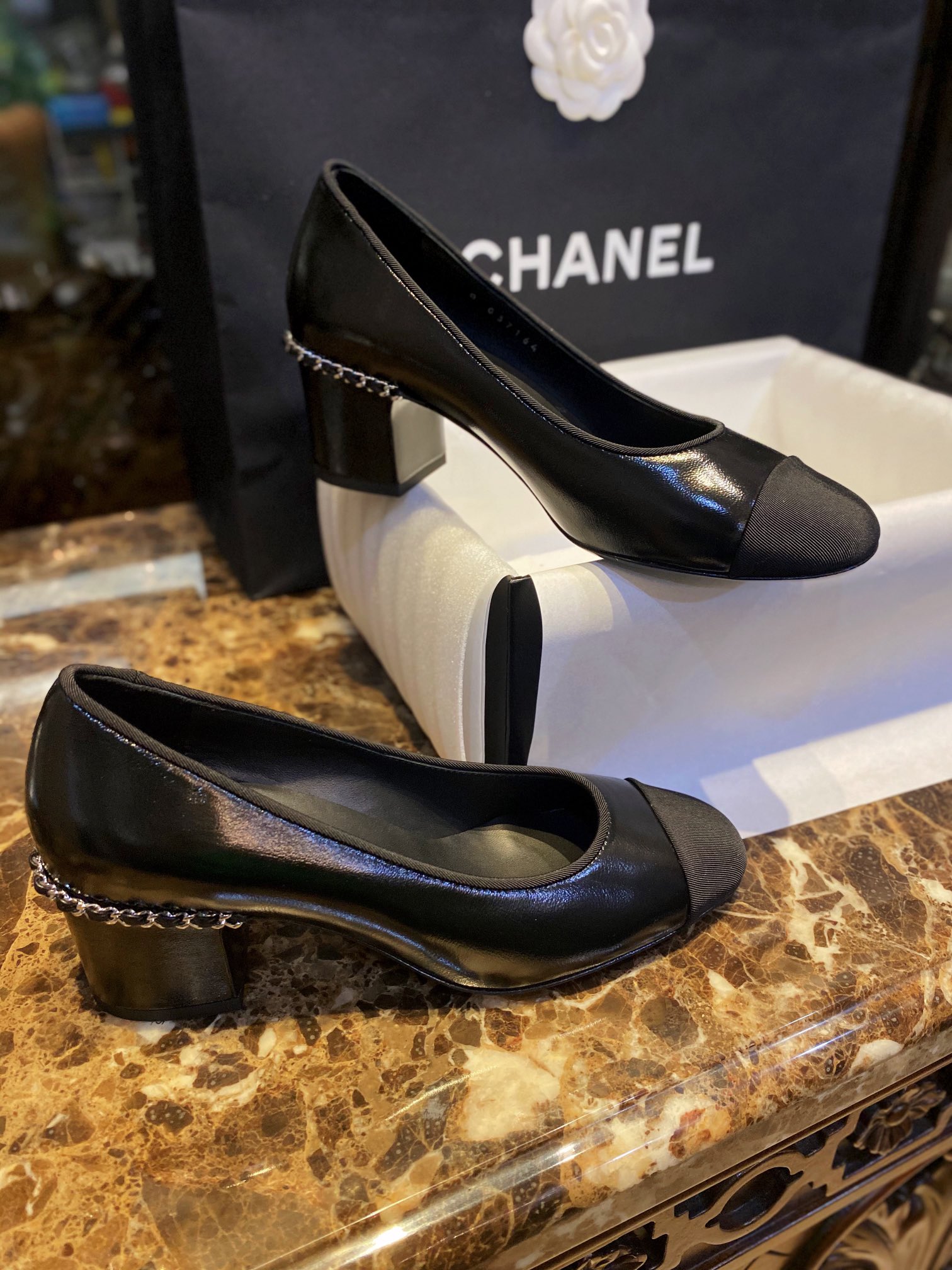 Chanel Black High Heel Chain Shoes 6cm Heel Height, Classic Logo and Heel Chain for Added Style