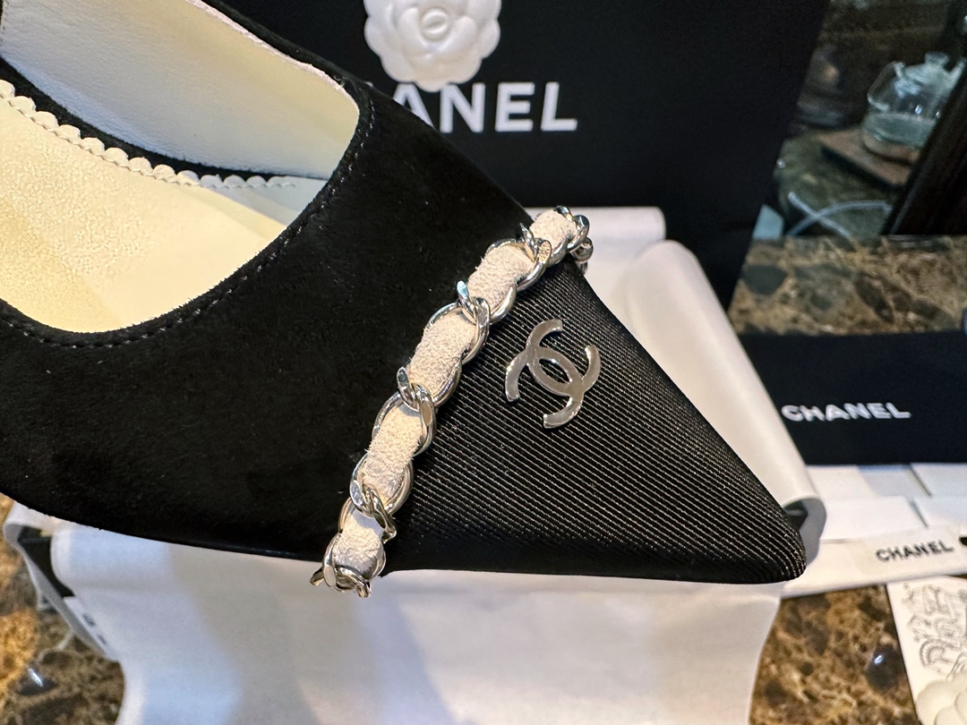 Chanel Pointed Toe Chain High Heels - Elegant and Stylish with Satin Straps and Steel Details