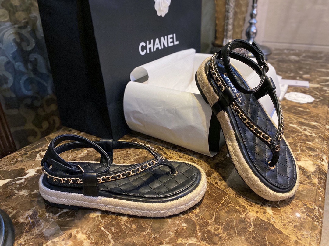 Chanel Espadrilles Sandals: Trendy Design with Chain Detailing 