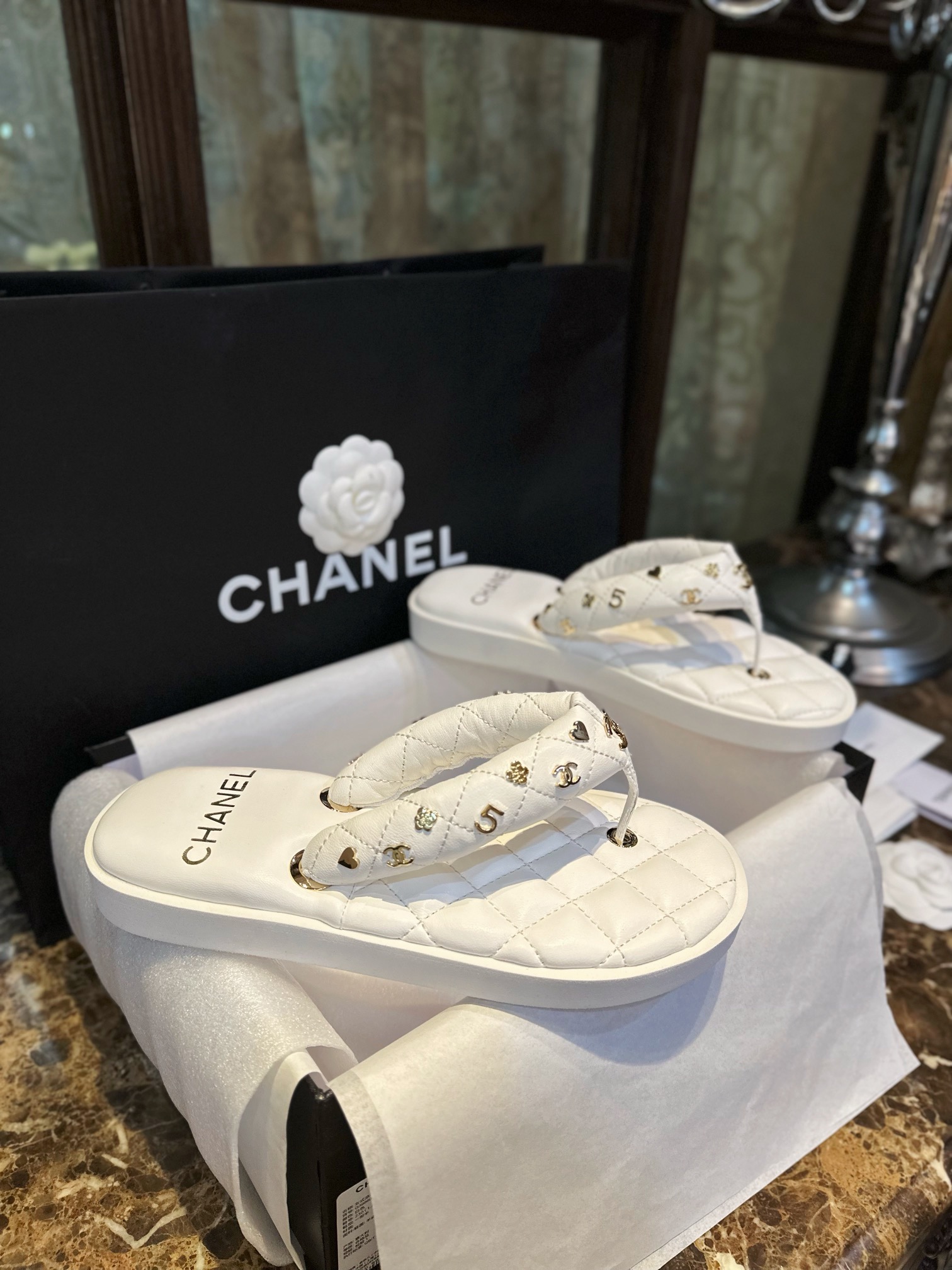 Chanel Diamond Pattern Slip-on Slides: Sturdy Yet Exquisite, Eco-Friendly Sheepskin 