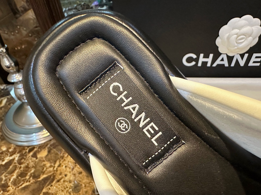 Chanel White Crossed Strap Bread Sandals with Custom Elastic Knit Fabric and Imported Sheepskin Midsole