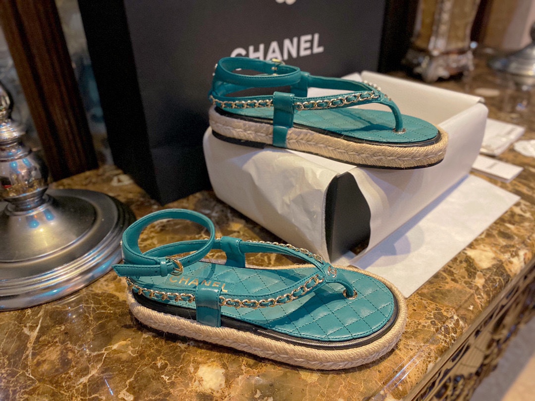 Chanel Blue Straw Woven Fisherman Sandals: Stylish Color, Natural Details, and Comfortable Materials