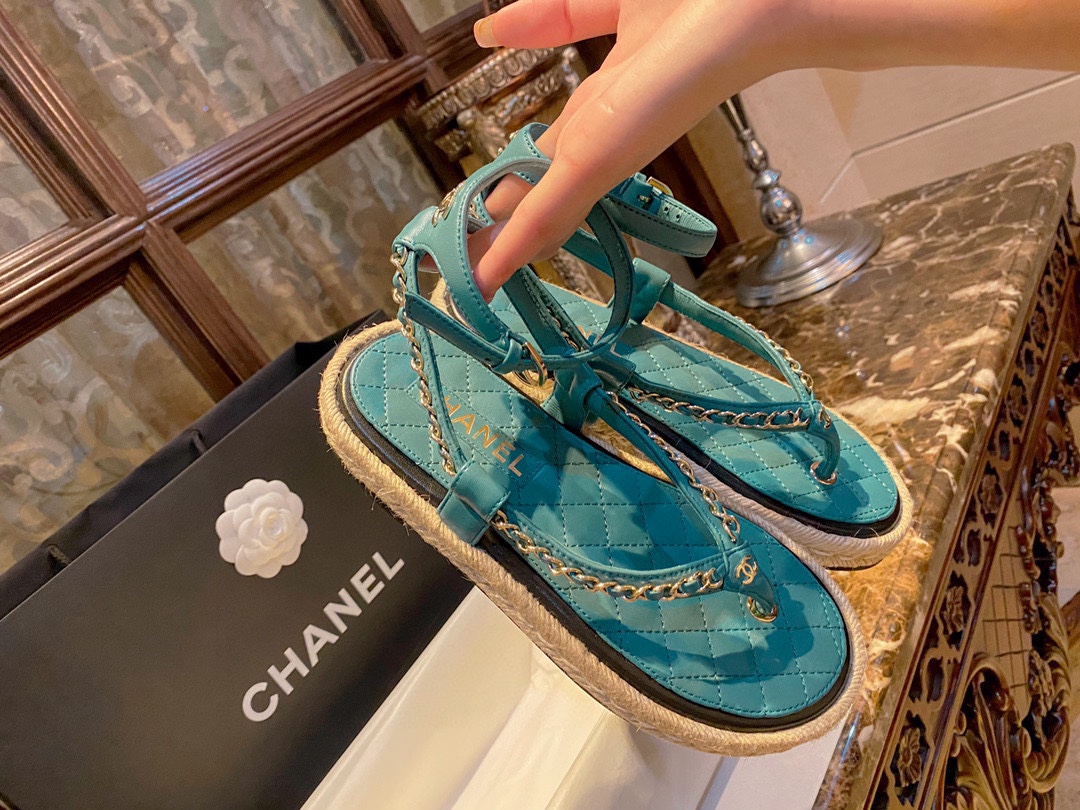 Chanel Blue Straw Woven Fisherman Sandals: Stylish Color, Natural Details, and Comfortable Materials