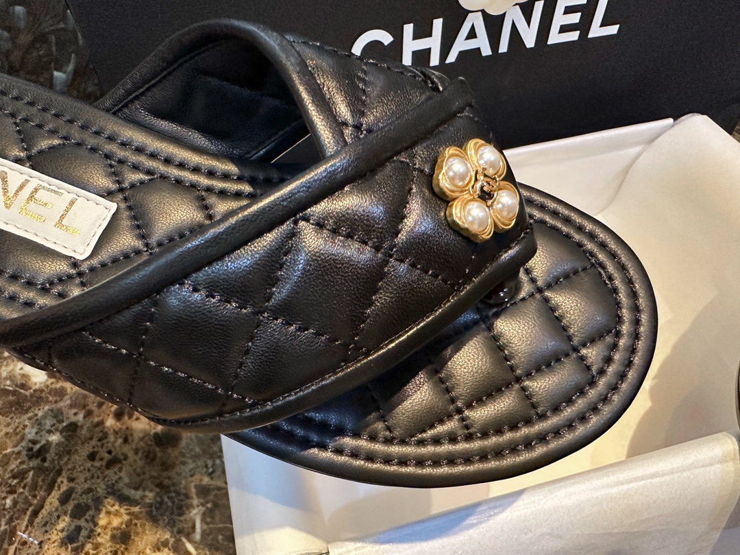 Chanel Black Diamond Pattern Pearl Buckle Slide Sandals: Luxurious Sheepskin with Italian Semi-Transparent Leather Sole