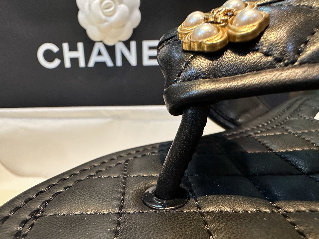 Chanel Black Diamond Pattern Pearl Buckle Slide Sandals: Luxurious Sheepskin with Italian Semi-Transparent Leather Sole