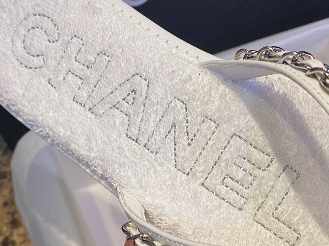 Chanel White Chain Link Thong Sandals