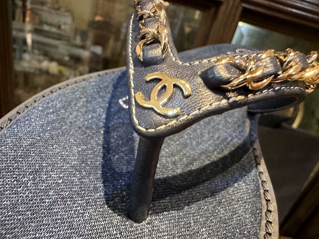 Chanel Deep Blue Denim Chain Link Thong Sandals: Washed Denim Upper with Latex Platform + Super Comfortable IP Molded Sole