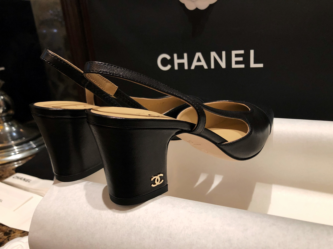 Chanel Classic 7cm Slingback in Black Sheepskin and Satin