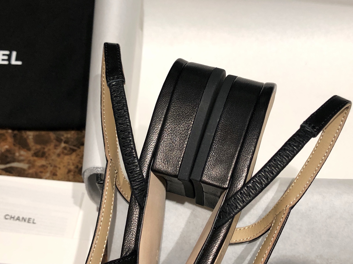 Chanel Classic 7cm Slingback in Black Sheepskin and Satin