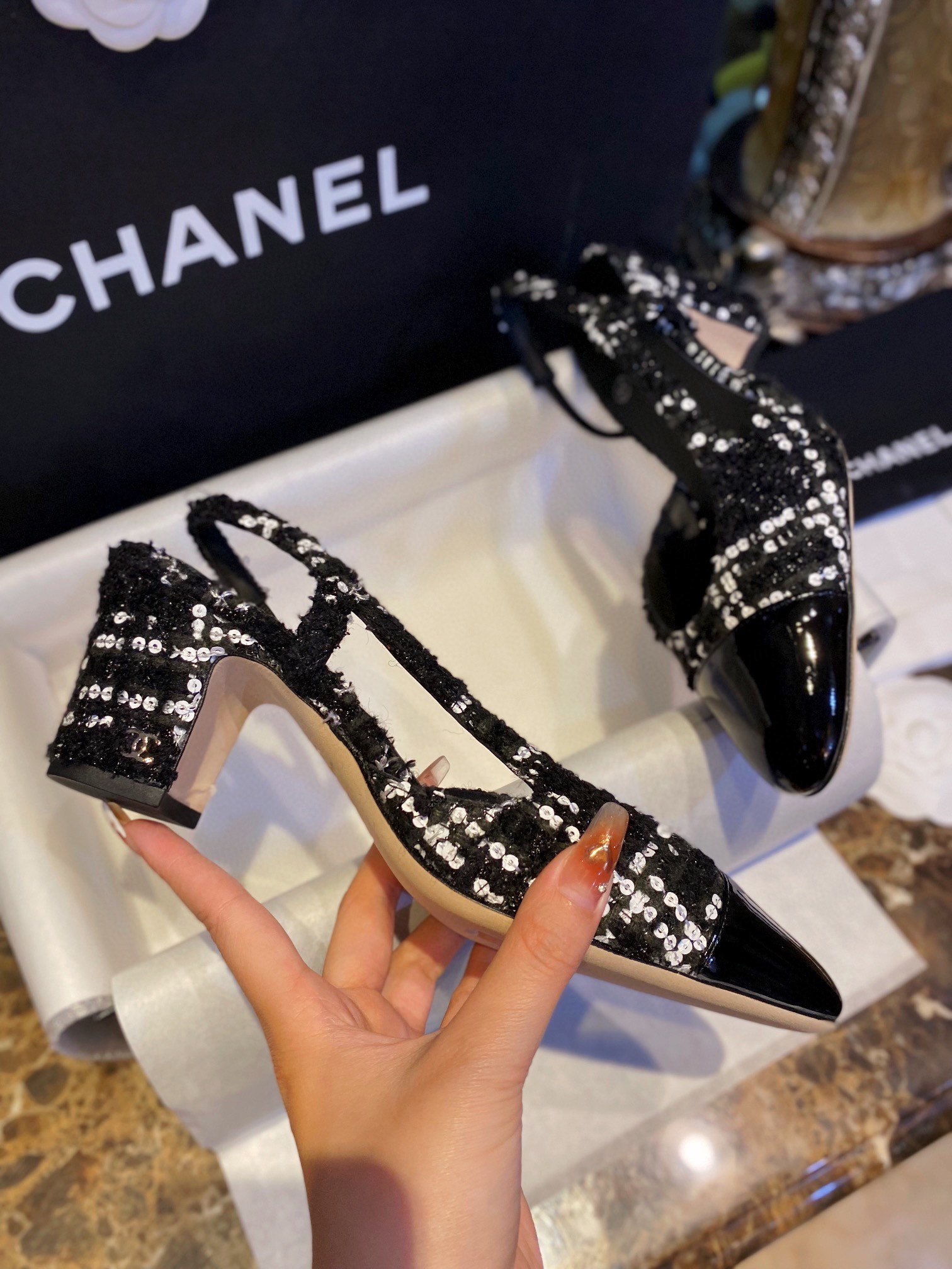 Chanel Woolen Glitter High Heel Slingbacks: Autumn and Winter Demand Woolen Fabric Plus Bling-Bling Elements