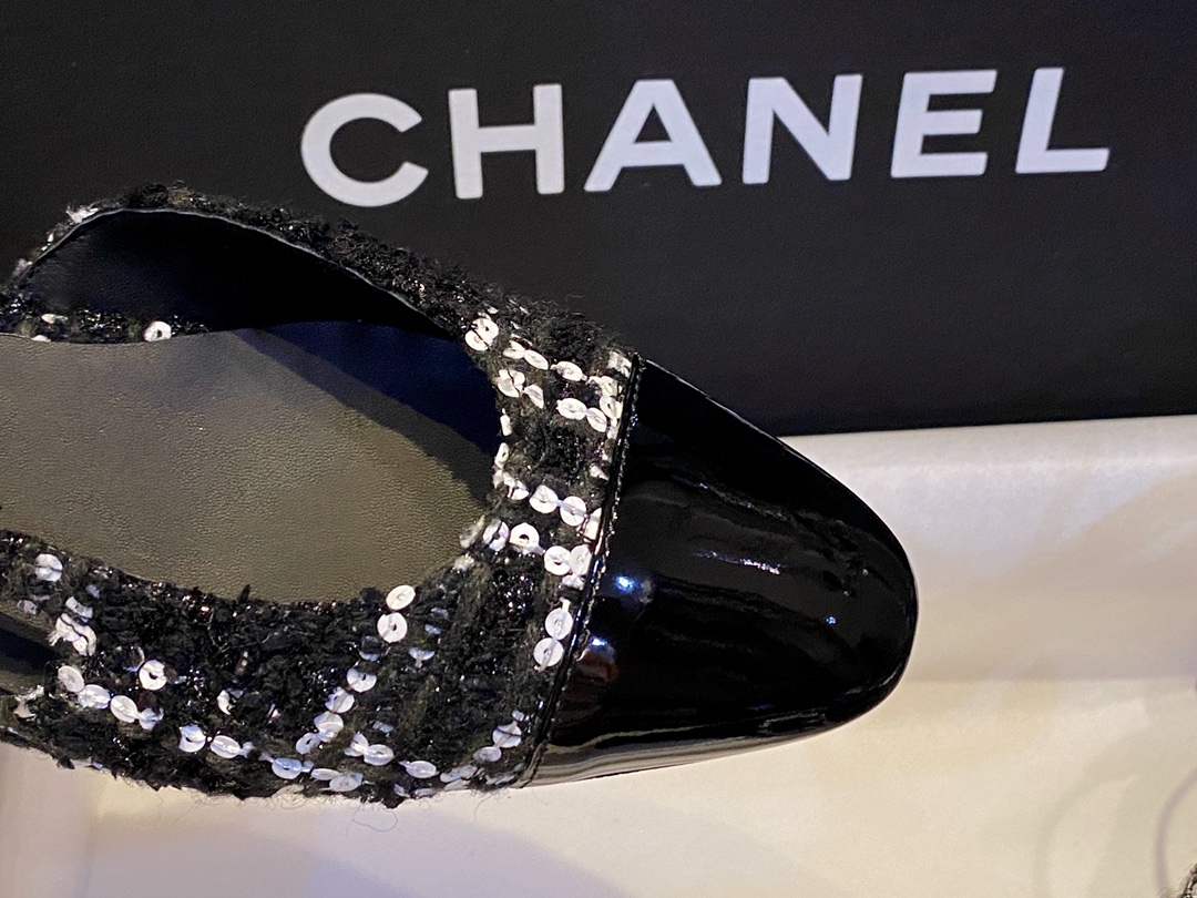 Chanel Woolen Glitter Flat Slingbacks