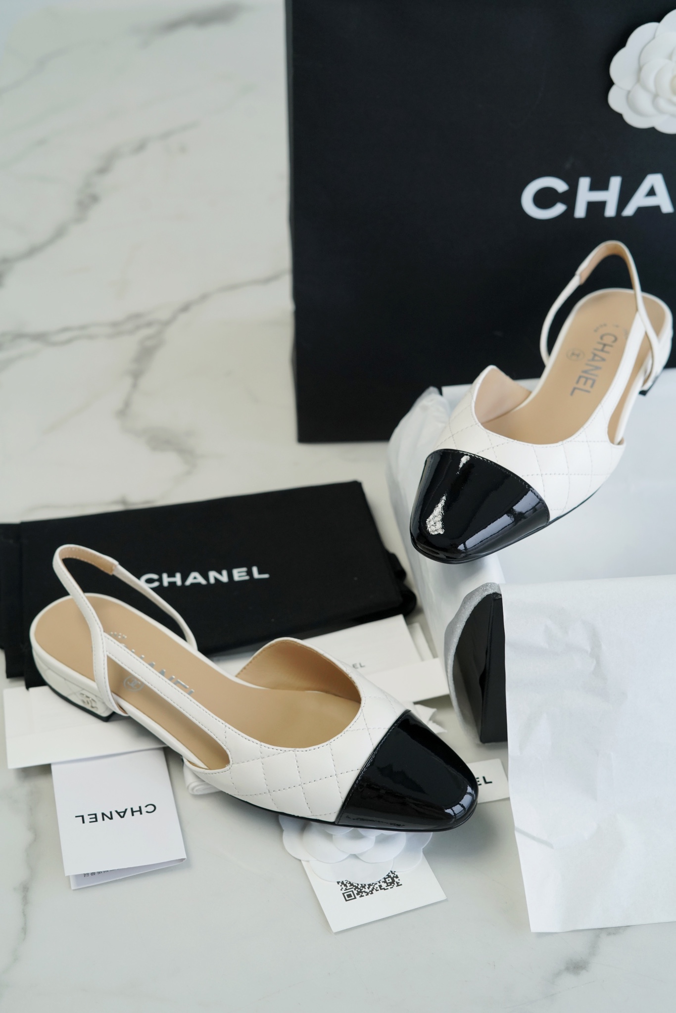 Chanel White Diamond Pattern Flat Slingback: Imported Lamb Leather Patchwork with Cow Patent Leather, 