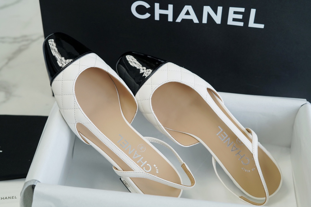 Chanel White Diamond Pattern Flat Slingback: Imported Lamb Leather Patchwork with Cow Patent Leather, 