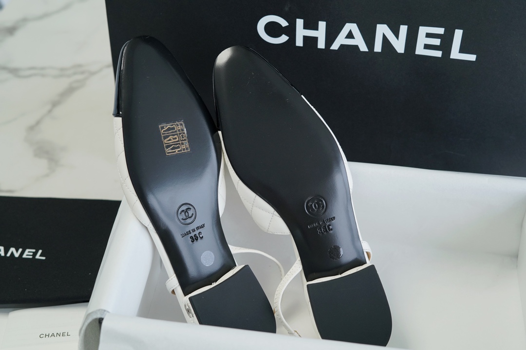 Chanel White Diamond Pattern Flat Slingback: Imported Lamb Leather Patchwork with Cow Patent Leather, 