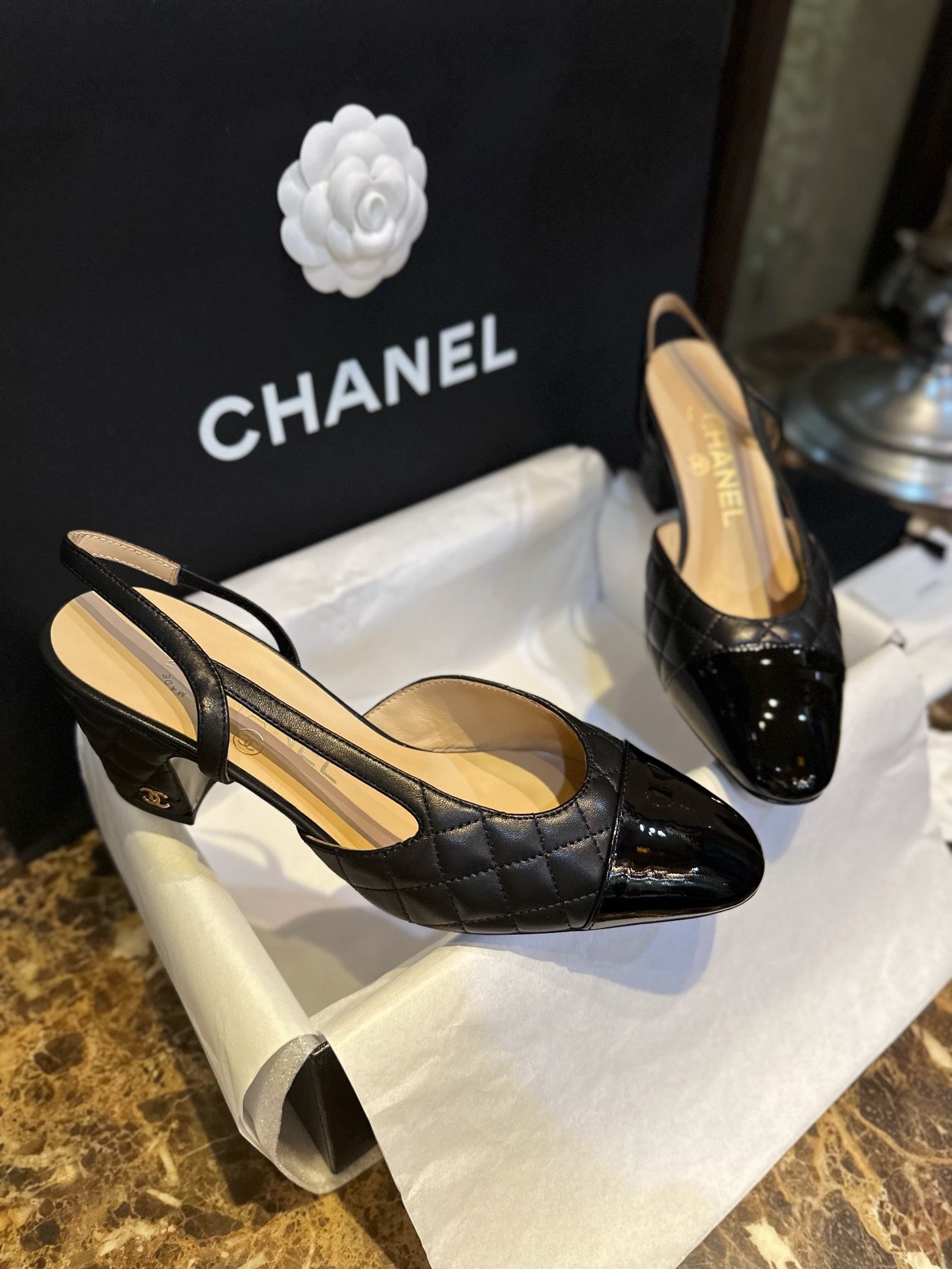 Chanel Imported Lamb Leather Spliced Cowhide Cap-Toe Shoes