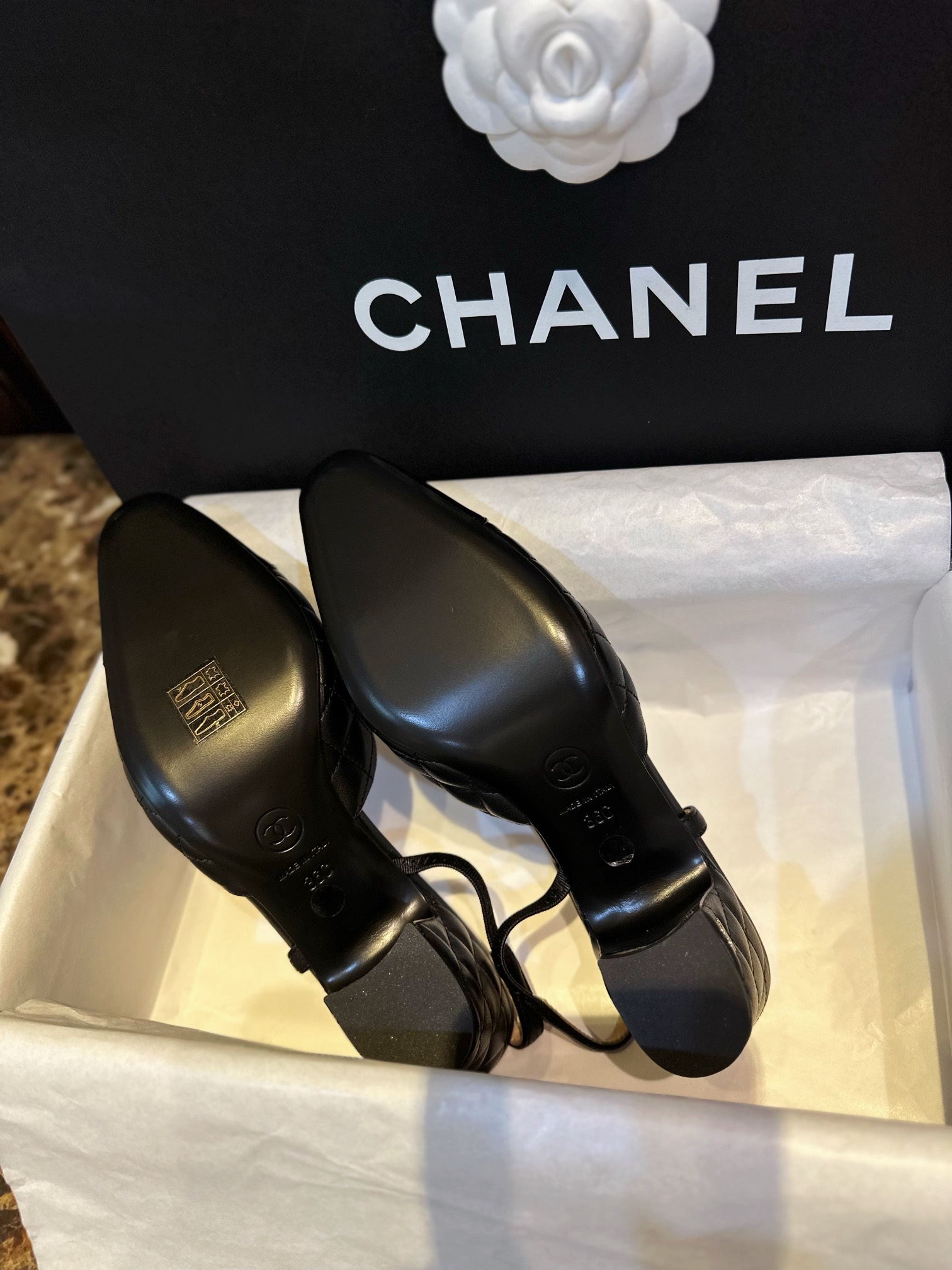 Chanel Imported Lamb Leather Spliced Cowhide Cap-Toe Shoes