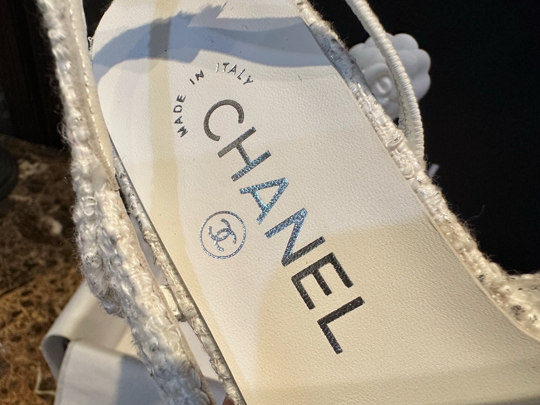 Chanel Silver Foil Coarse White Flat Shoes