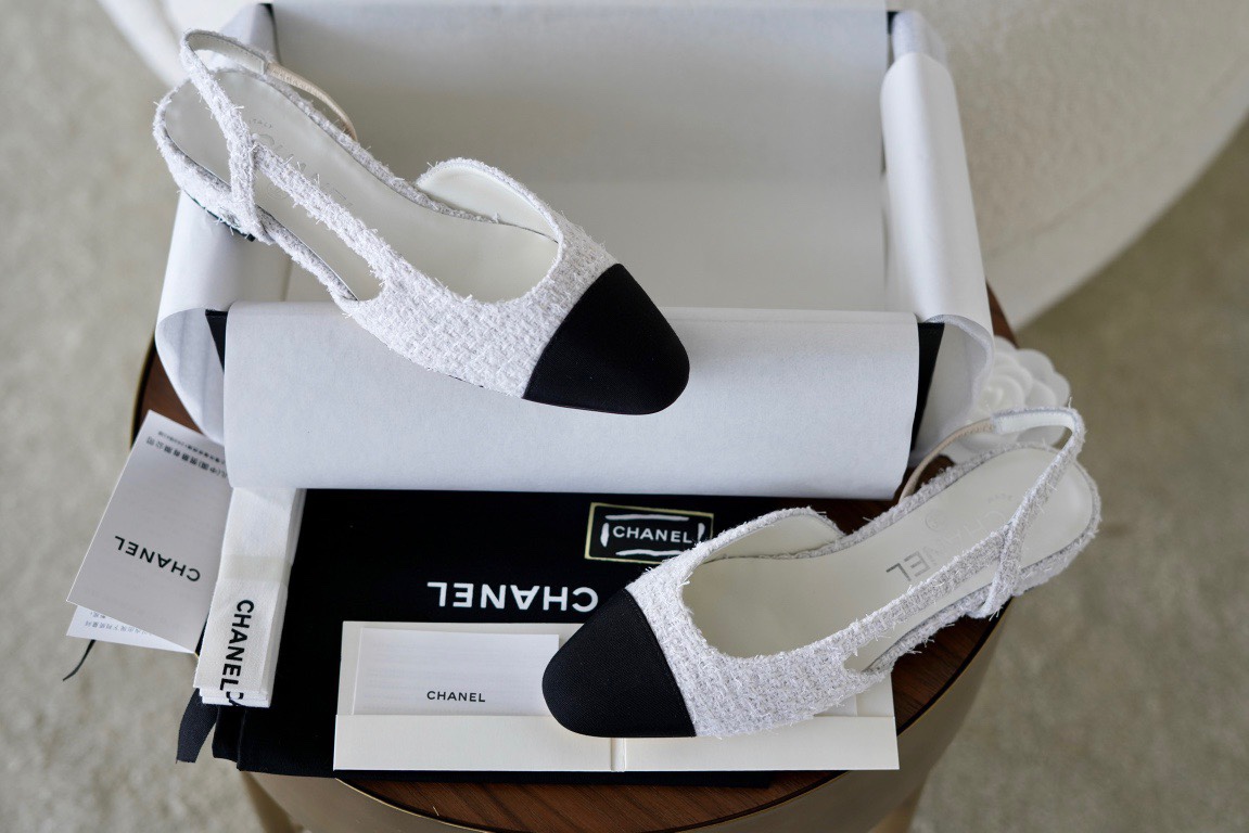 Chanel White Woolen Low Heel Slingback