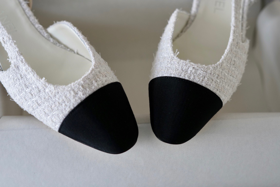 Chanel White Woolen Low Heel Slingback