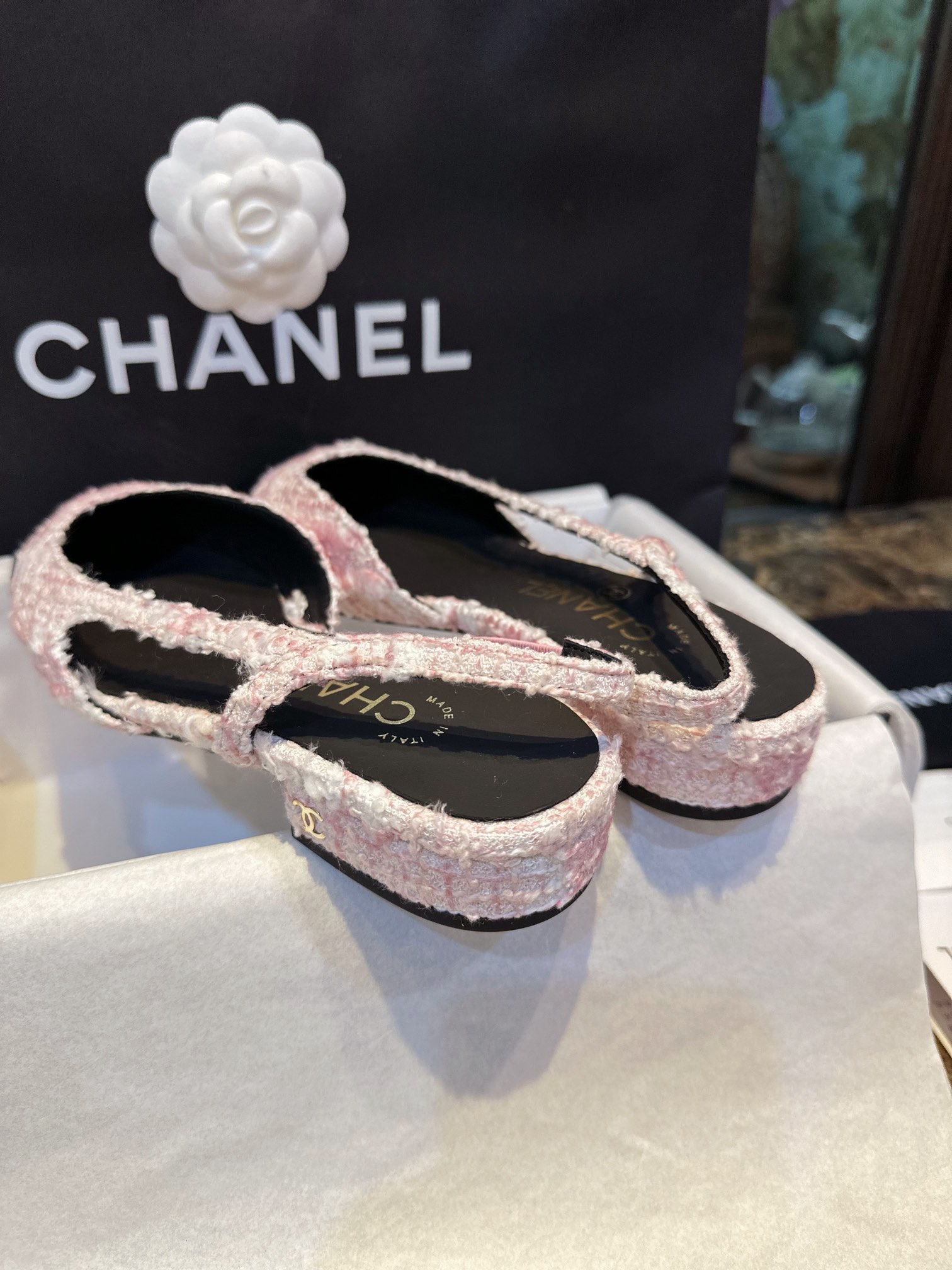 Chanel  22c Lina Belle Pink Velvet Flat Slingback 