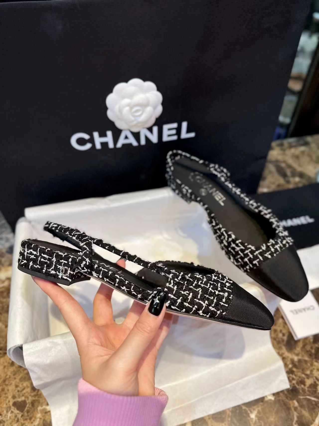 Chanel Black and White Plaid Flat Shoes - Classic Wool Plaid with  Silk, 