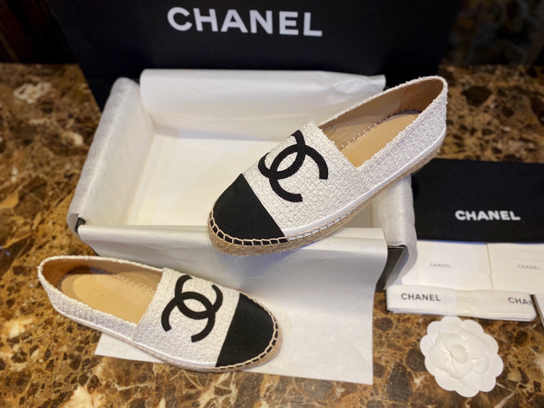 Chanel Chunky Tweed with Sheepskin Trim Espadrilles Shoes - Customized with Ultra-Soft Sheepskin Lining for Exceptional Comfor