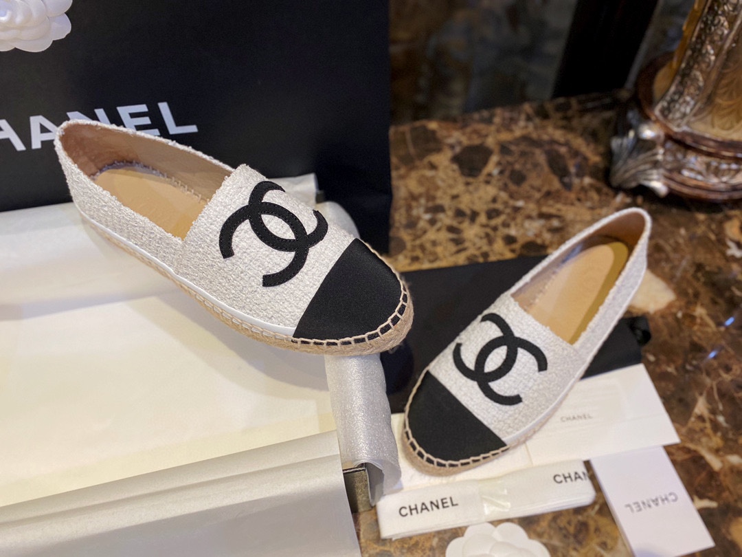 Chanel Chunky Tweed with Sheepskin Trim Espadrilles Shoes - Customized with Ultra-Soft Sheepskin Lining for Exceptional Comfor