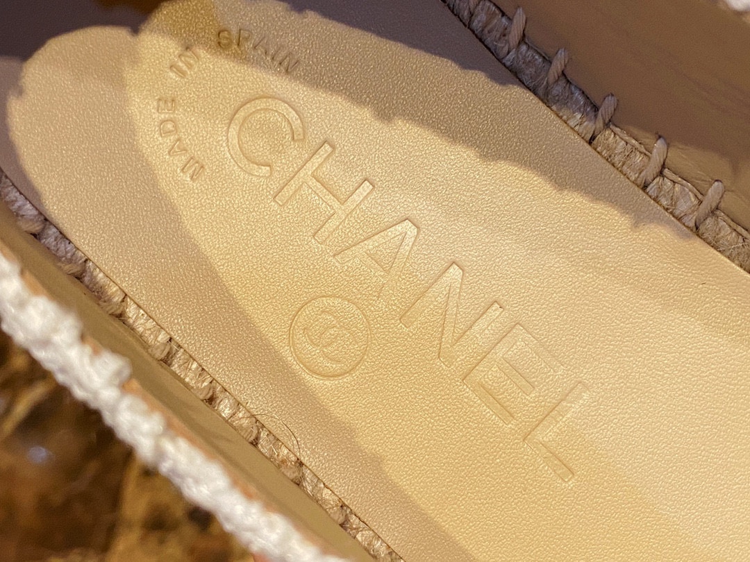 Chanel Chunky Tweed with Sheepskin Trim Espadrilles Shoes - Customized with Ultra-Soft Sheepskin Lining for Exceptional Comfor