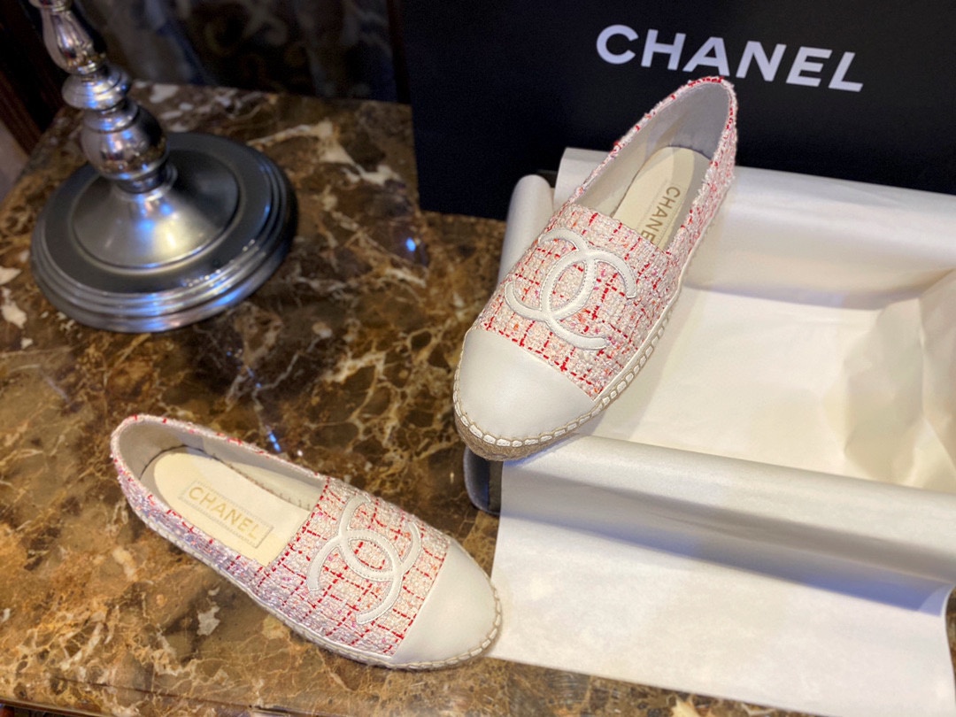 Chanel Sheepskin and Pink White Tweed Espadrilles Shoes