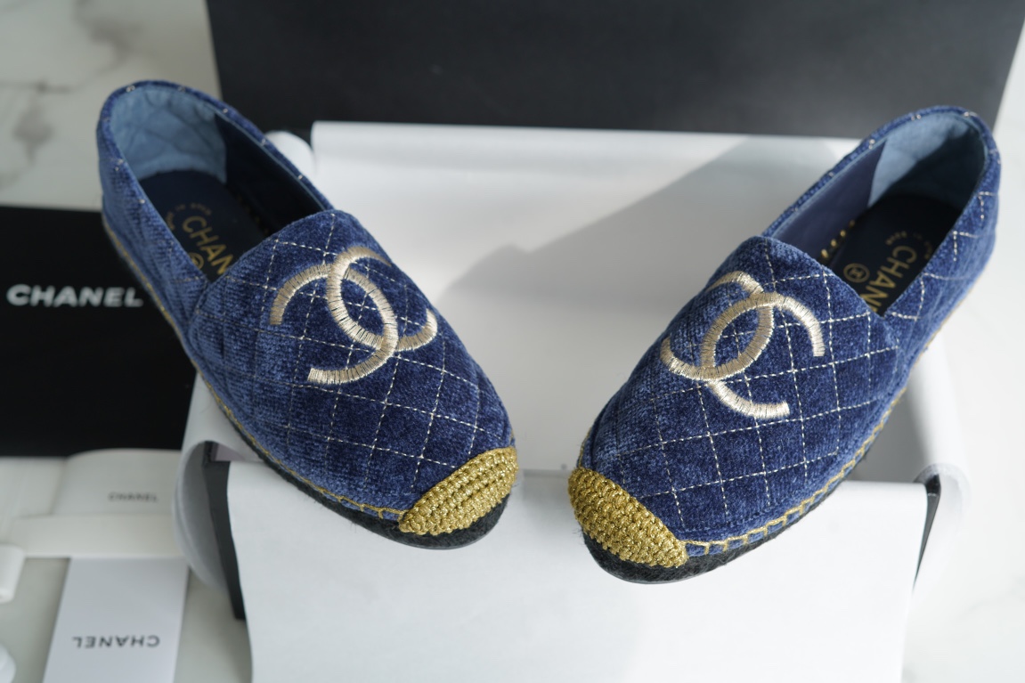 Chanel Velvet Gold Thread Espadrilles Shoes