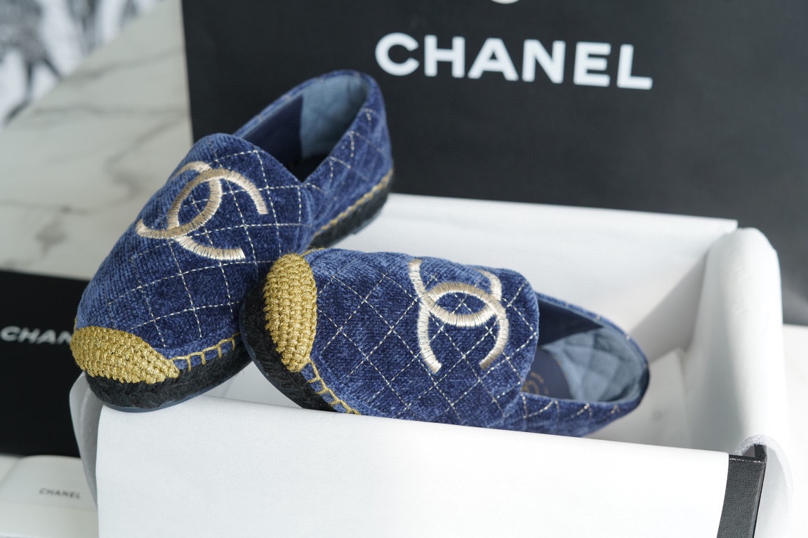 Chanel Velvet Gold Thread Espadrilles Shoes