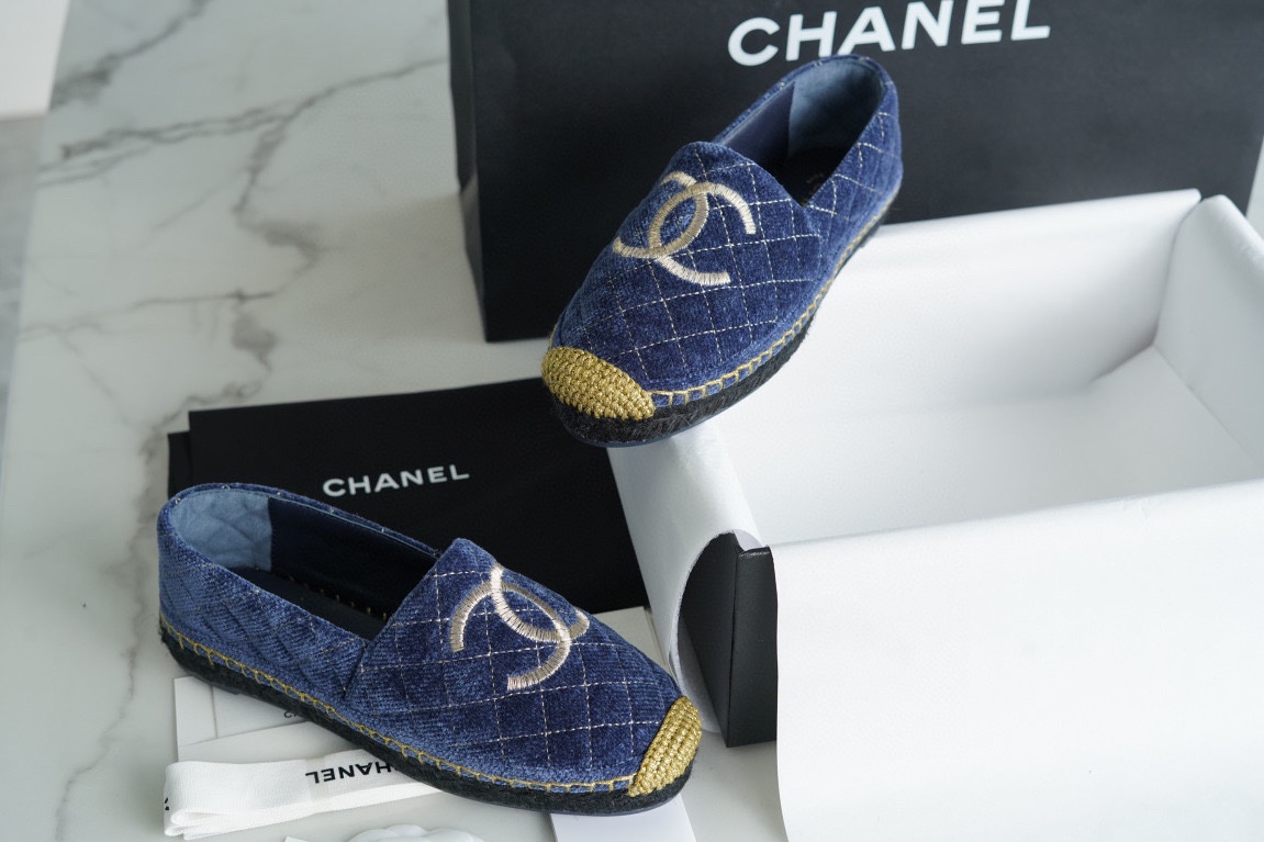 Chanel Velvet Gold Thread Espadrilles Shoes