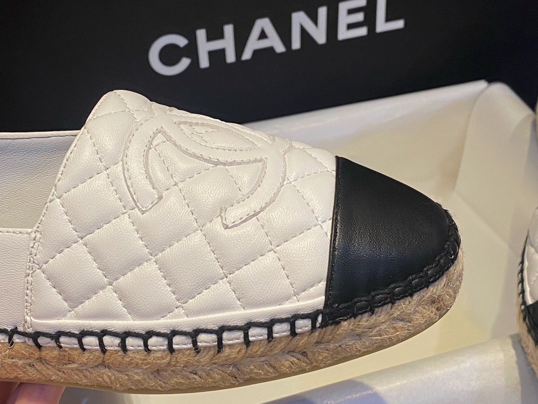 Chanel Diamond White Sheepskin Espadrilles Shoes