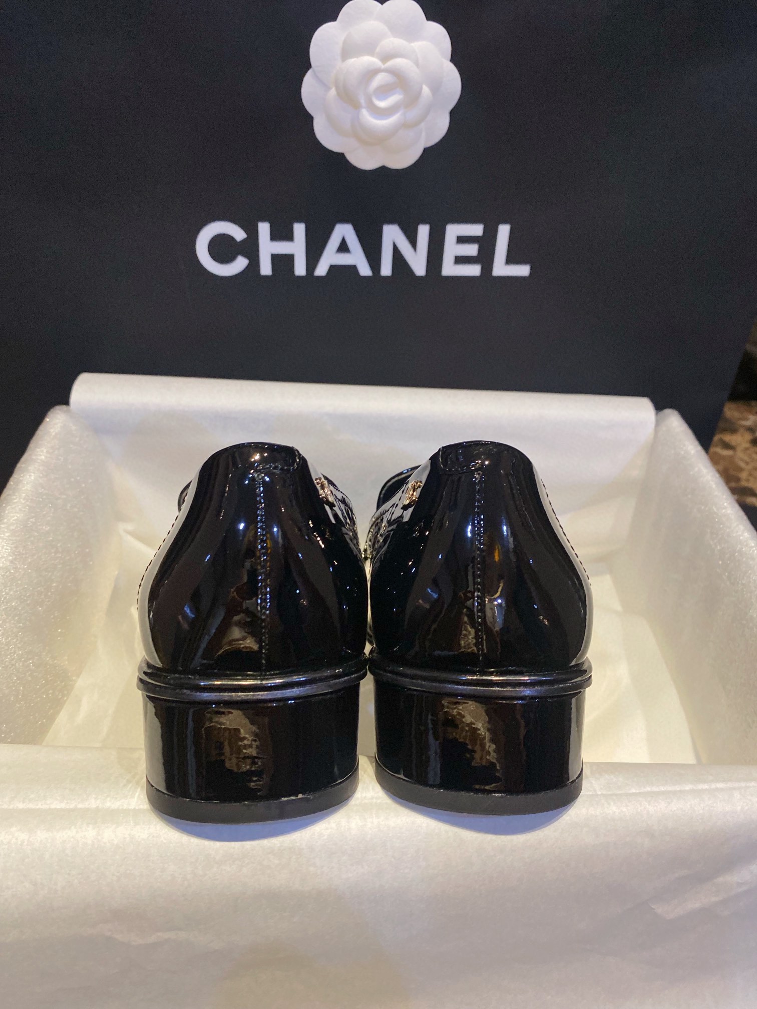 Chanel  Chain  patent leather loafers  Shoes