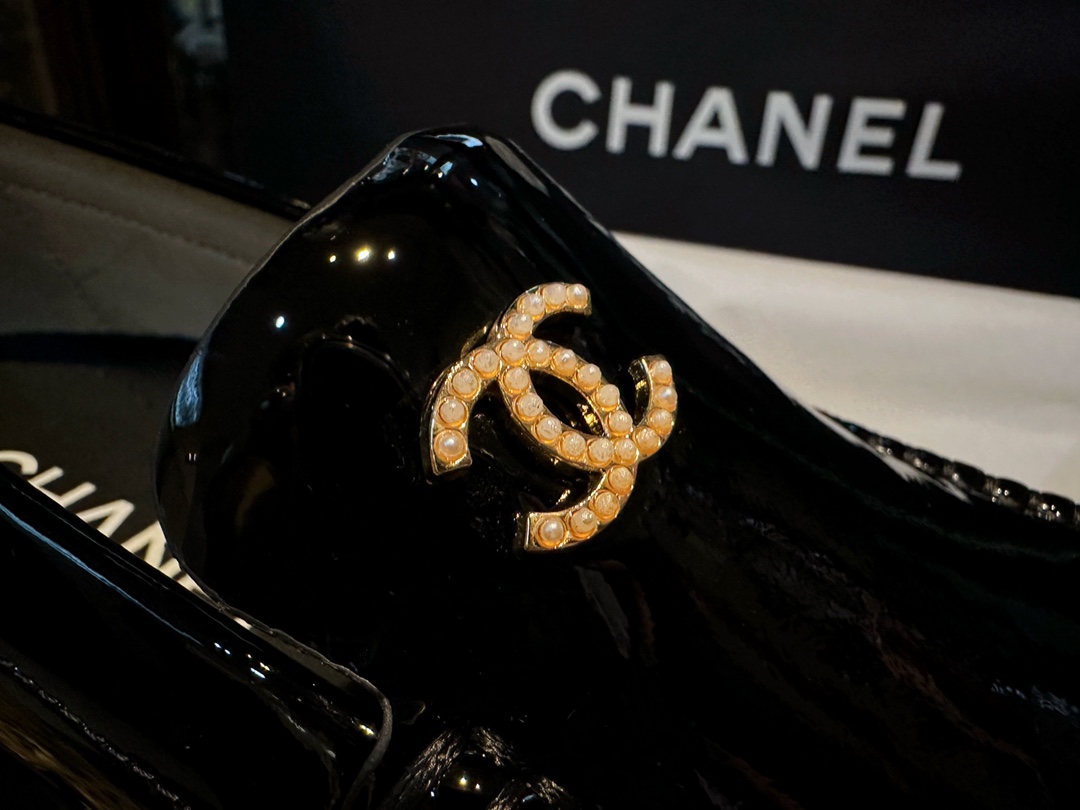 Chanel Big-Toe Patent Leather Loafers