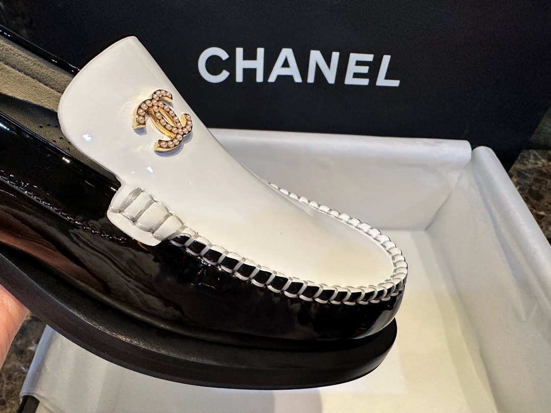 Chanel Big-Toe Patent Leather Loafers