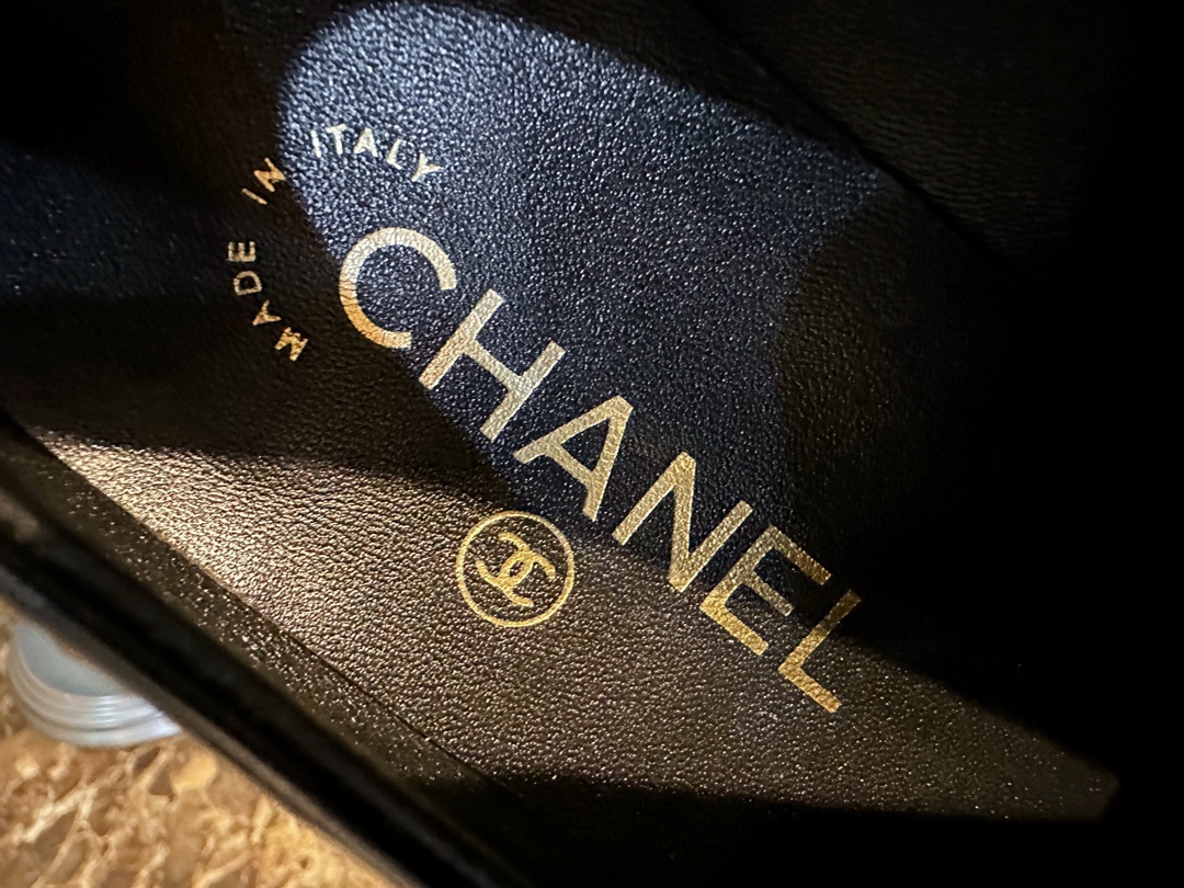 Chanel Black Patent Round Buckle Loafers