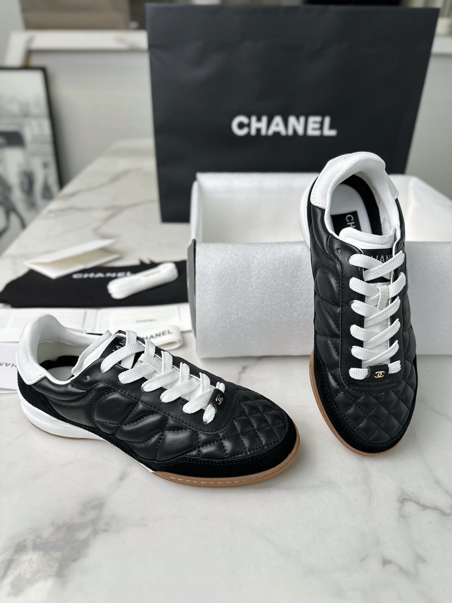 Chanel Black DeXun Sports Shoes: Black Imported Cowhide Patchwork with Suede + TPU Combination Outsole